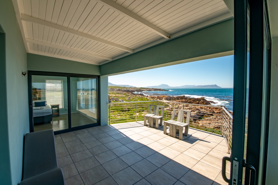 4 Bedroom Property for Sale in Sunny Seas Estate Western Cape
